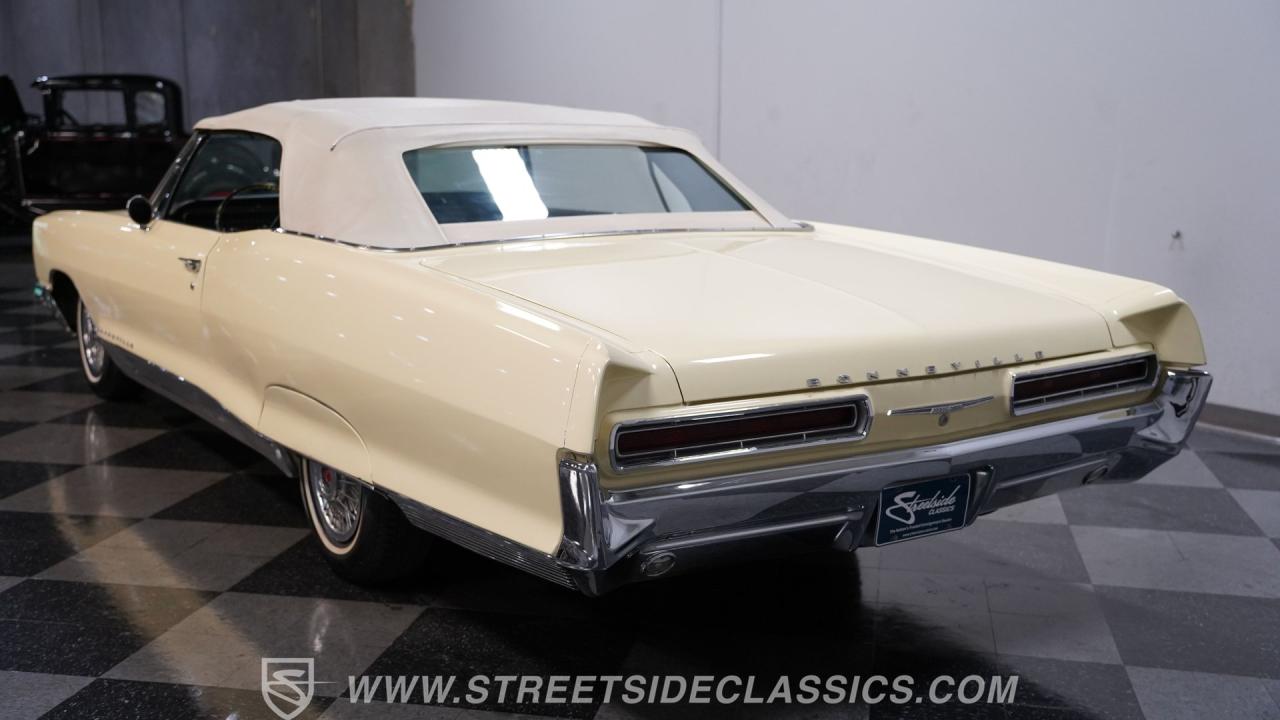 1966 Pontiac Bonneville Convertible