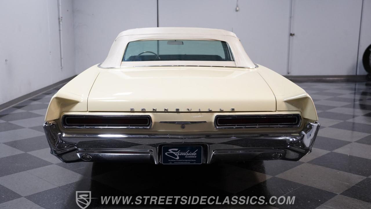 1966 Pontiac Bonneville Convertible