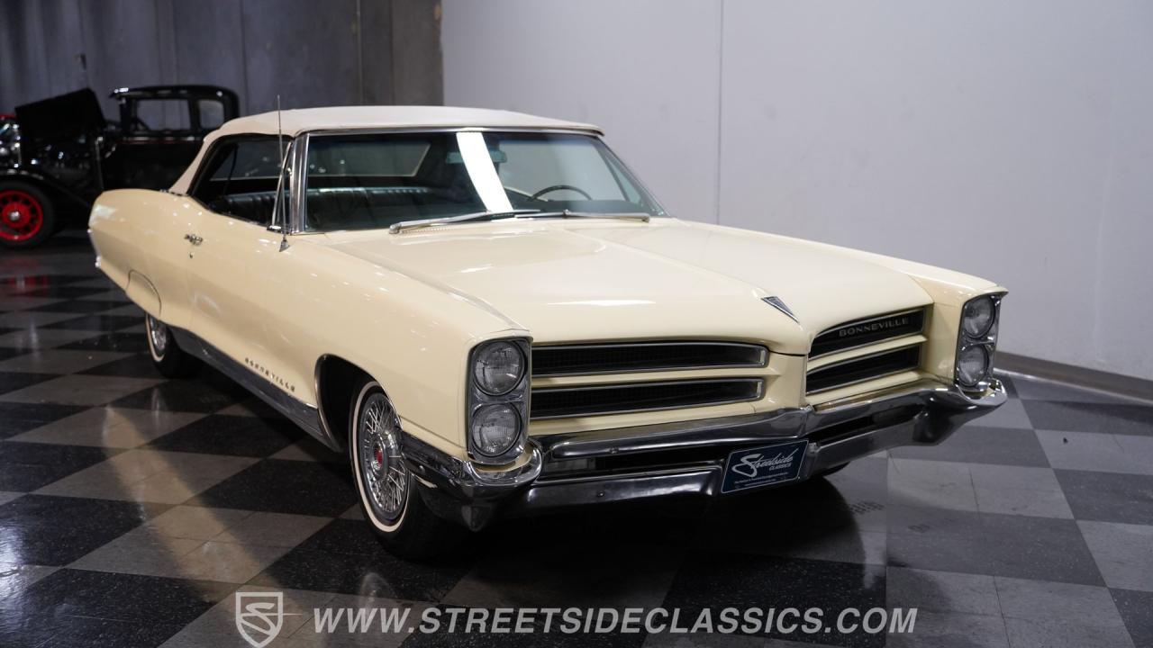 1966 Pontiac Bonneville Convertible