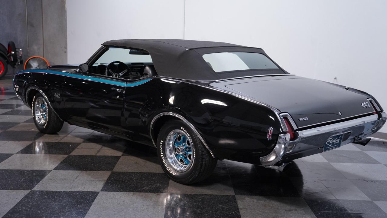 1969 Oldsmobile Cutlass 442 W30 Tribute Convertible