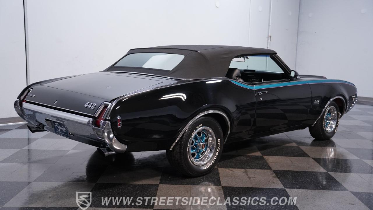 1969 Oldsmobile Cutlass 442 W30 Tribute Convertible