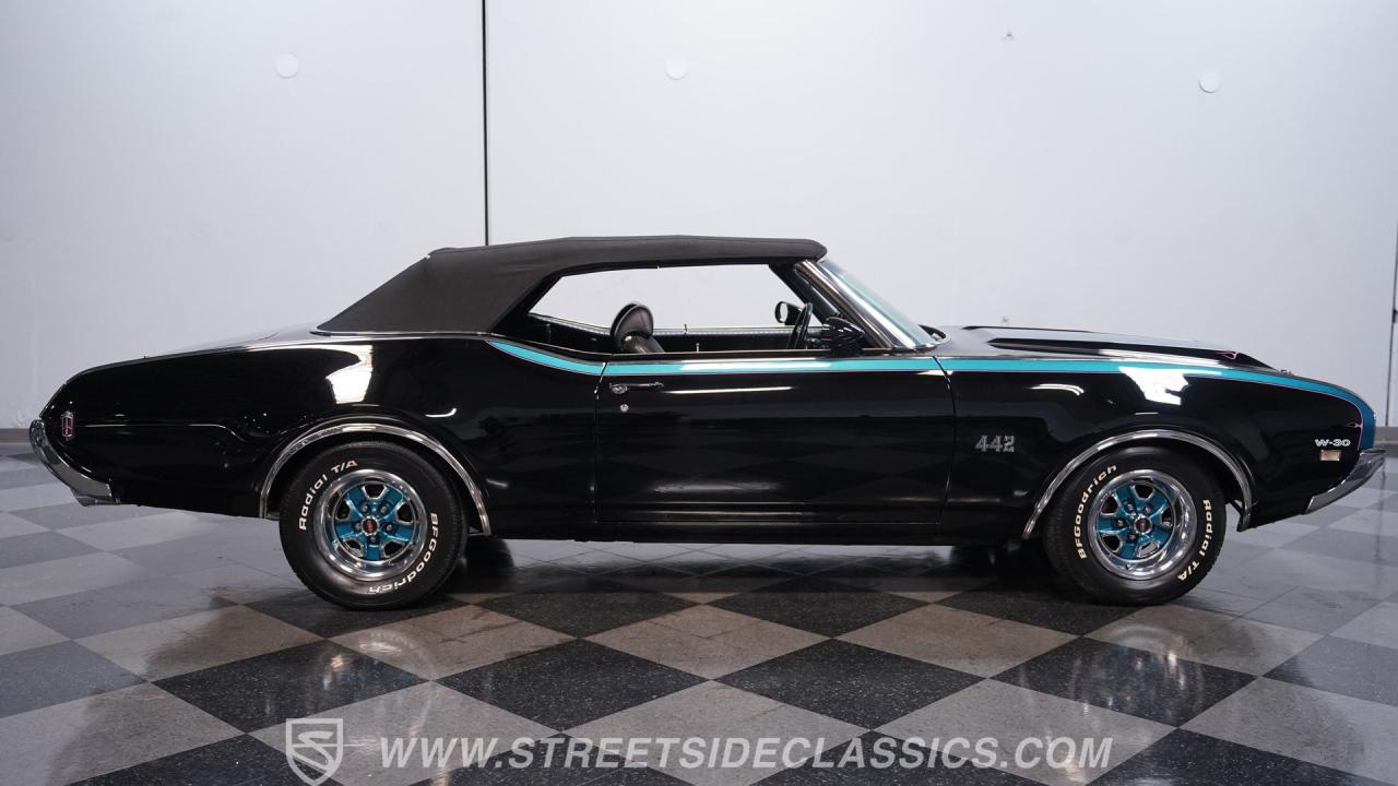1969 Oldsmobile Cutlass 442 W30 Tribute Convertible
