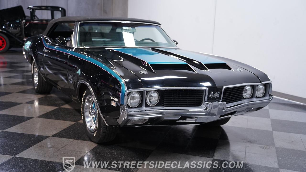 1969 Oldsmobile Cutlass 442 W30 Tribute Convertible