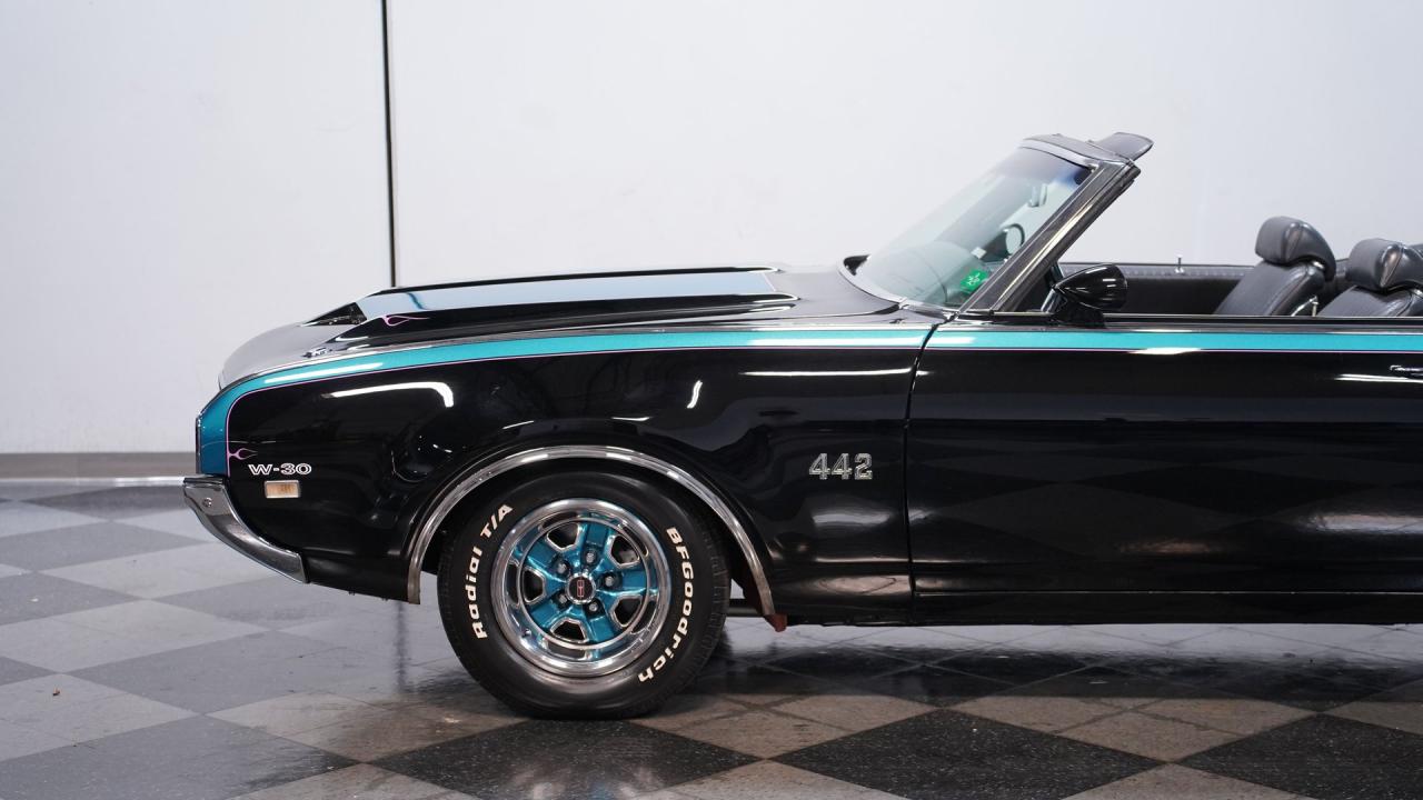 1969 Oldsmobile Cutlass 442 W30 Tribute Convertible