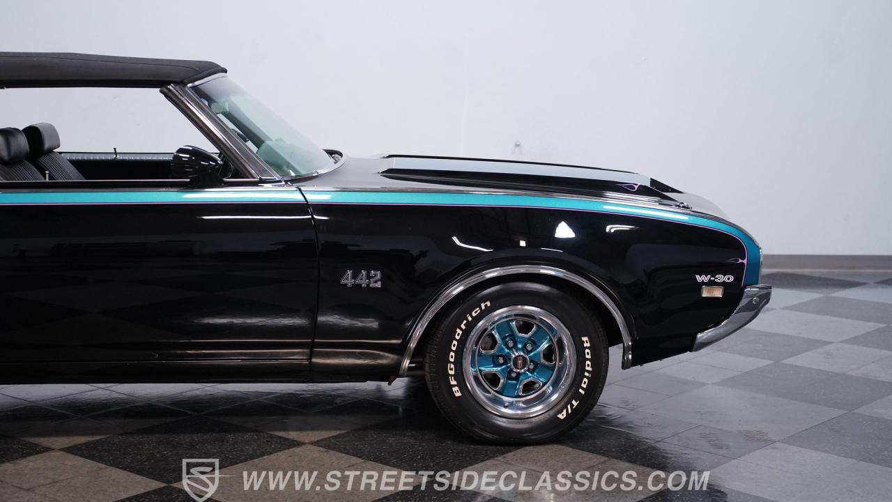 1969 Oldsmobile Cutlass 442 W30 Tribute Convertible