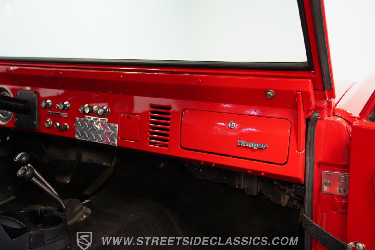 1975 Ford Bronco 4x4 5.0L