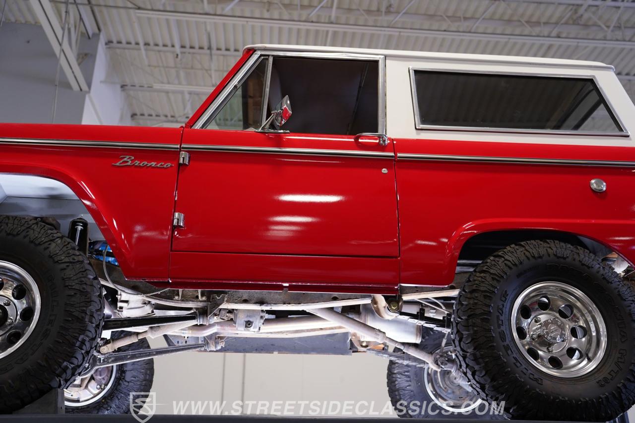 1975 Ford Bronco 4x4 5.0L
