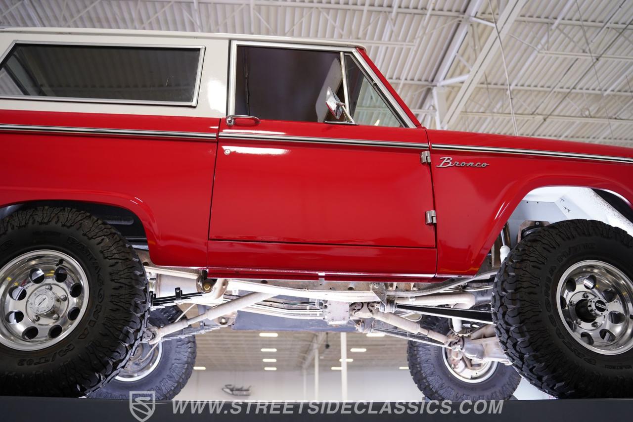 1975 Ford Bronco 4x4 5.0L