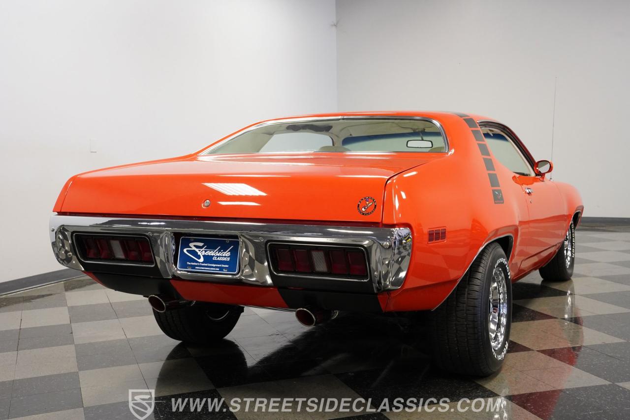 1971 Plymouth Road Runner 440 Six Barrel