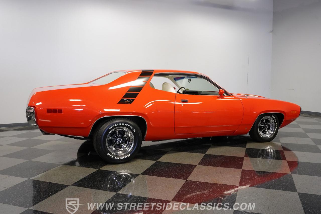 1971 Plymouth Road Runner 440 Six Barrel