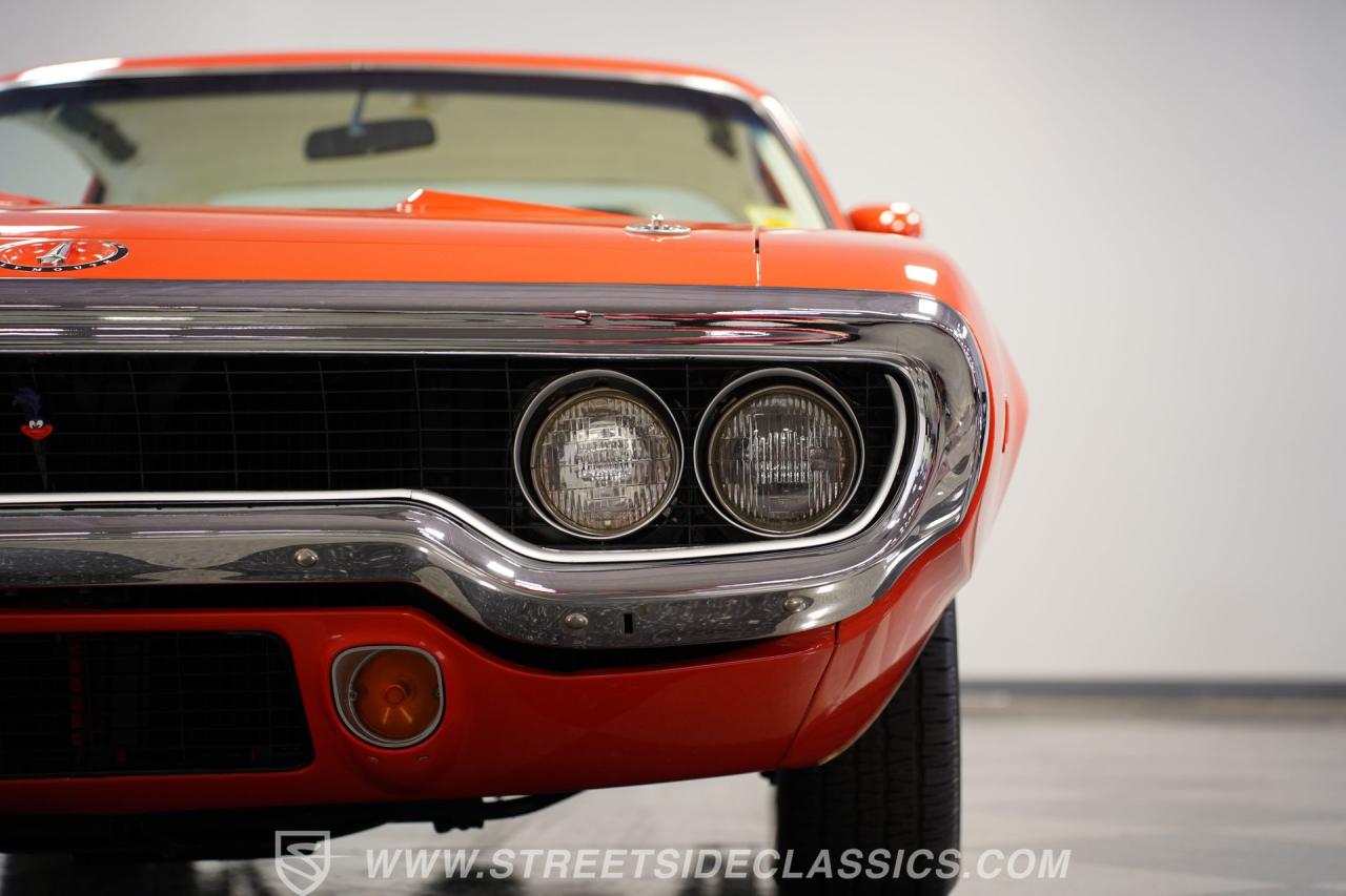 1971 Plymouth Road Runner 440 Six Barrel