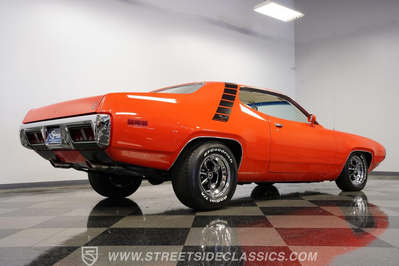 1971 Plymouth Road Runner 440 Six Barrel