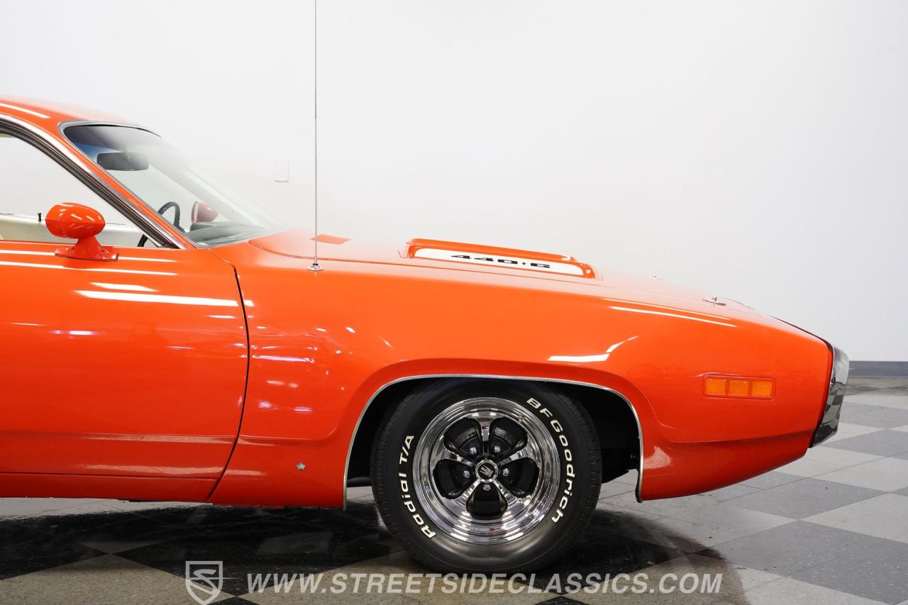1971 Plymouth Road Runner 440 Six Barrel
