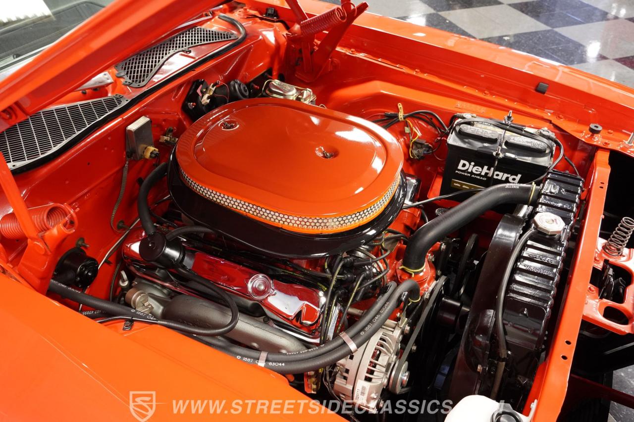 1971 Plymouth Road Runner 440 Six Barrel