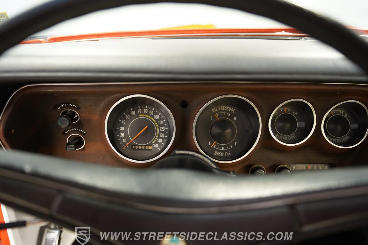 1971 Plymouth Road Runner 440 Six Barrel