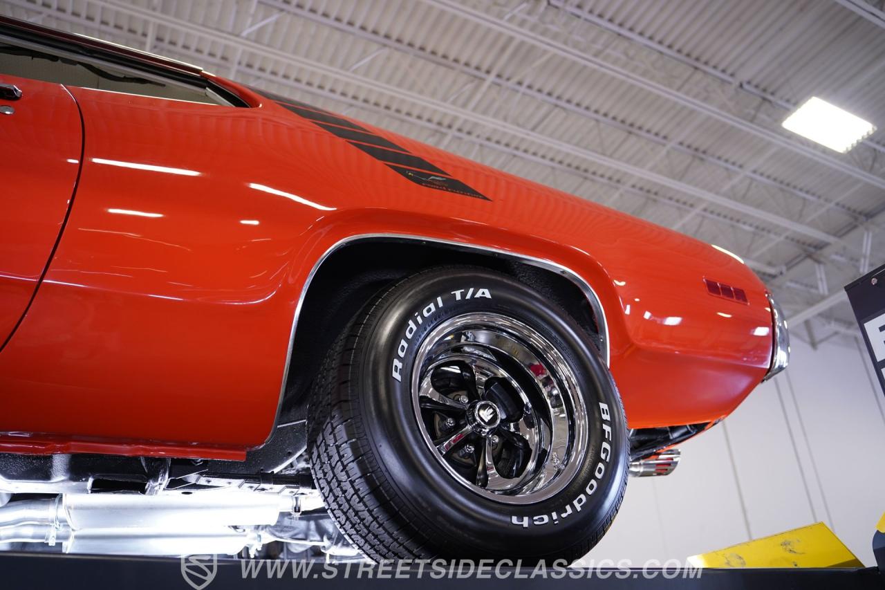1971 Plymouth Road Runner 440 Six Barrel