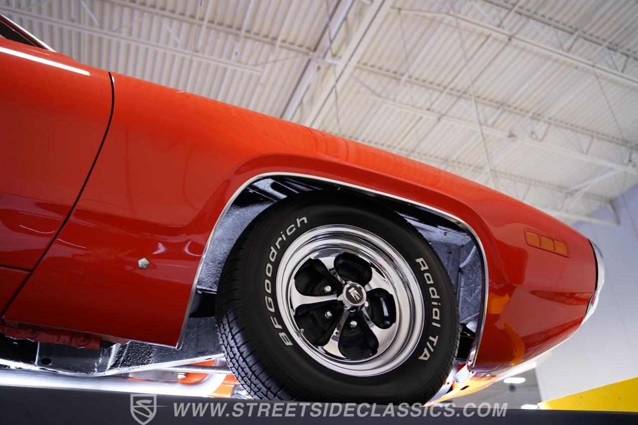 1971 Plymouth Road Runner 440 Six Barrel