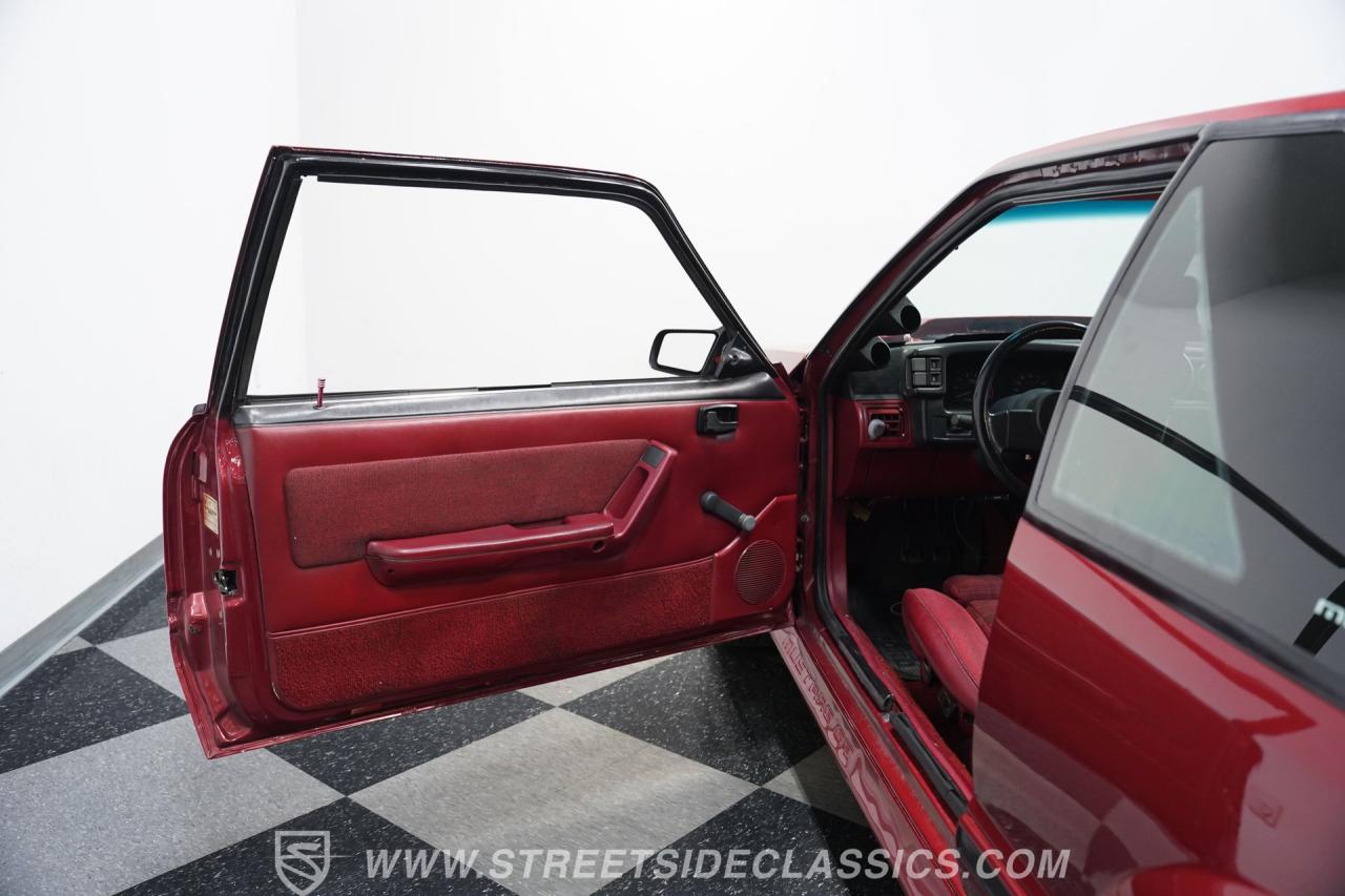 1987 Ford Mustang GT