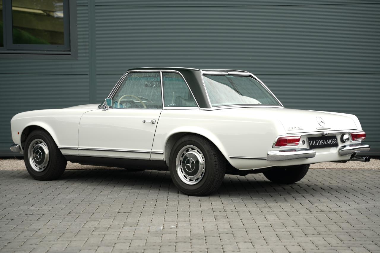 1968 Mercedes - Benz 280 SL