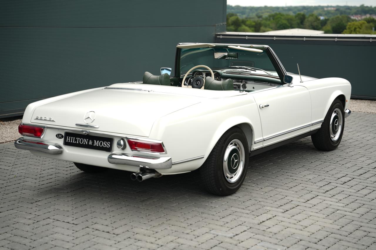 1968 Mercedes - Benz 280 SL