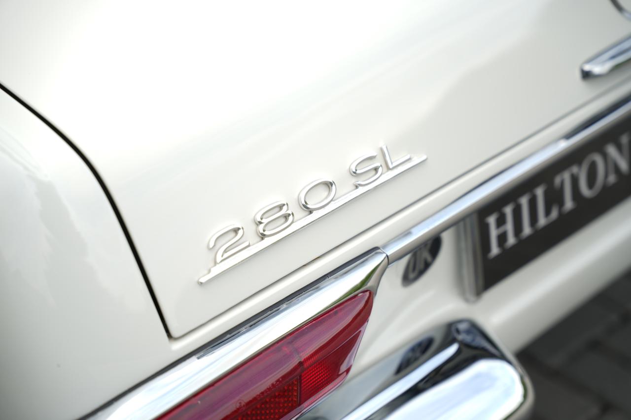 1968 Mercedes - Benz 280 SL