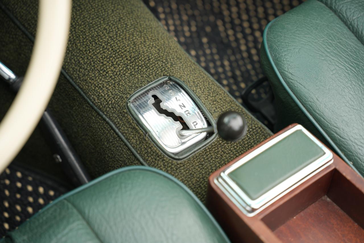 1968 Mercedes - Benz 280 SL