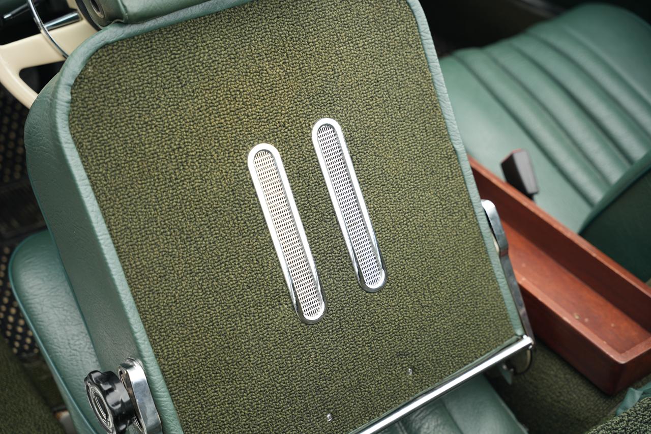 1968 Mercedes - Benz 280 SL
