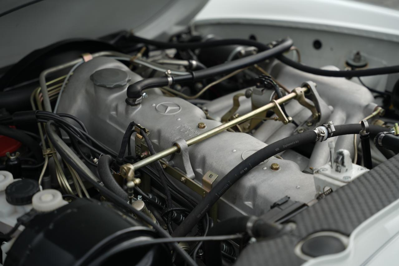1968 Mercedes - Benz 280 SL