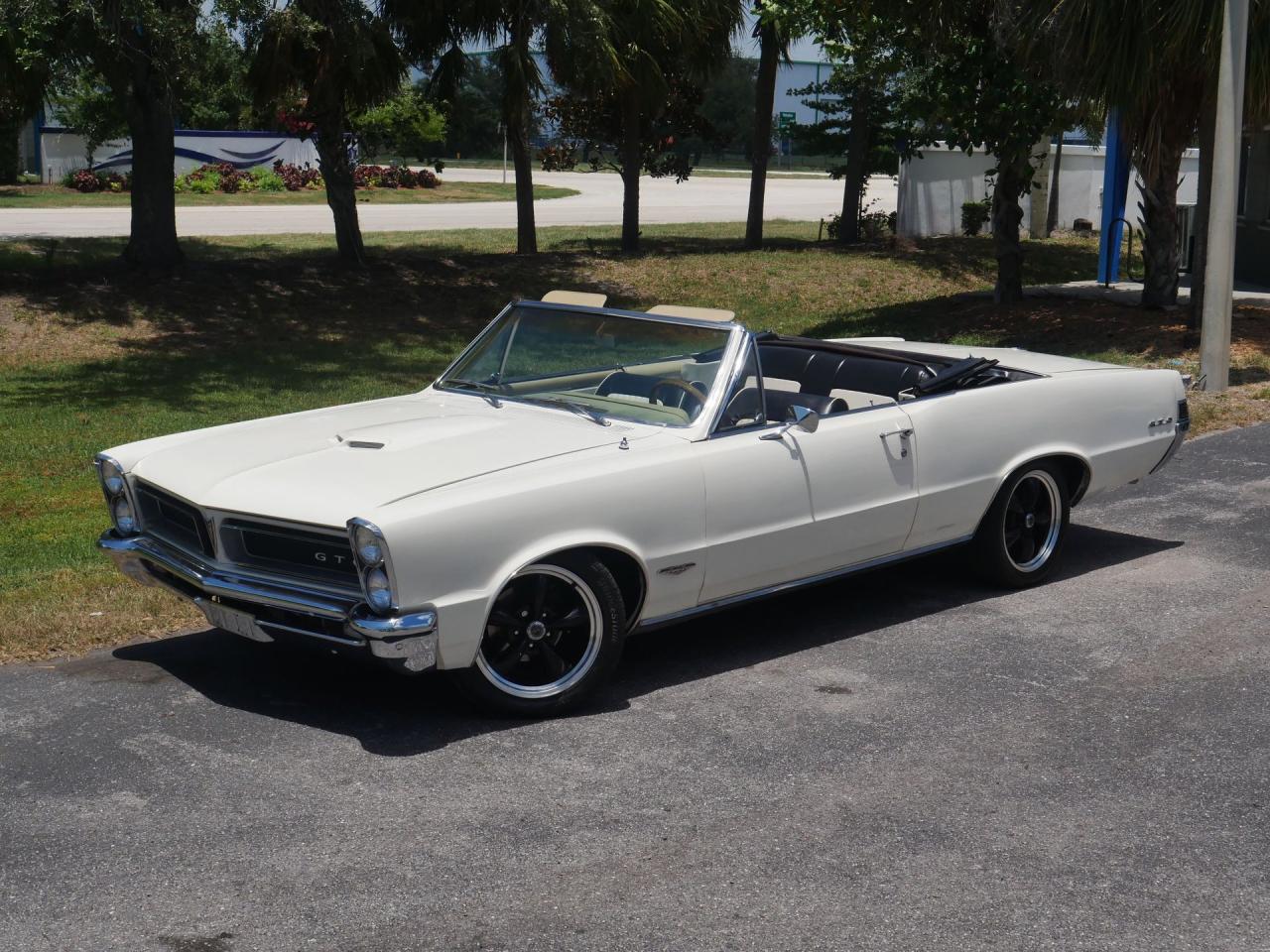 1965 Pontiac LeMans GTO Tribute Restomod