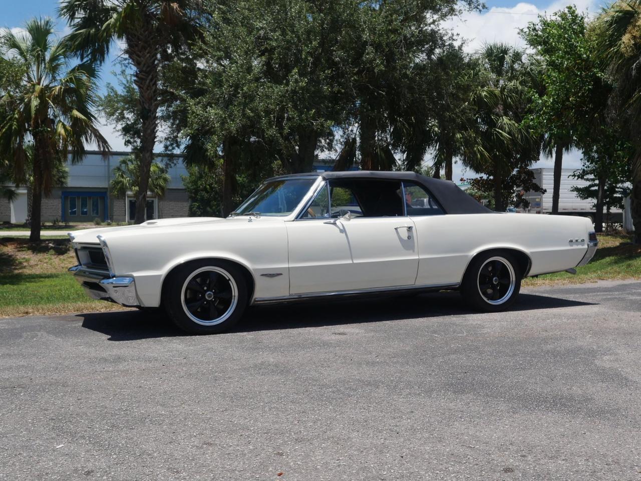 1965 Pontiac LeMans GTO Tribute Restomod