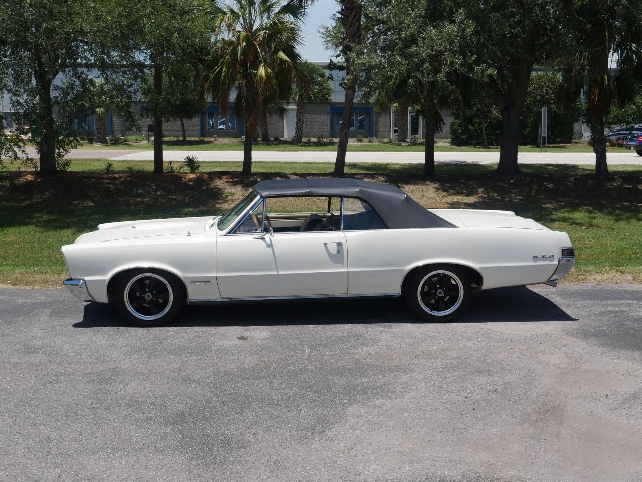 1965 Pontiac LeMans GTO Tribute Restomod