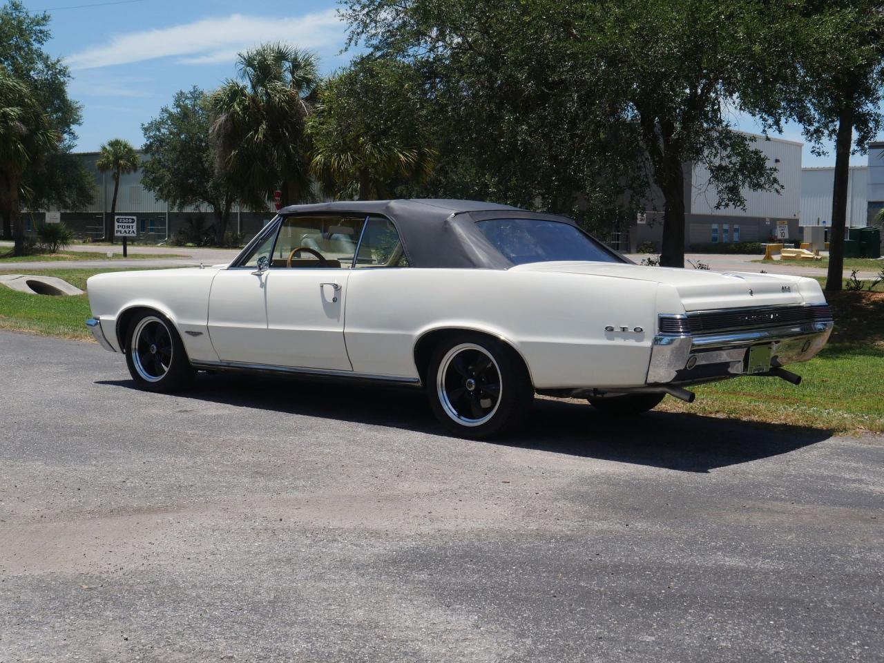 1965 Pontiac LeMans GTO Tribute Restomod