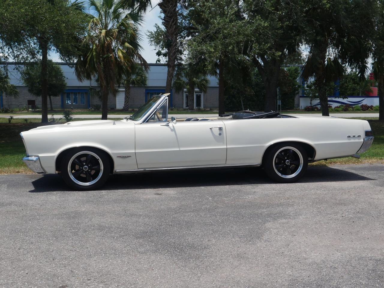 1965 Pontiac LeMans GTO Tribute Restomod