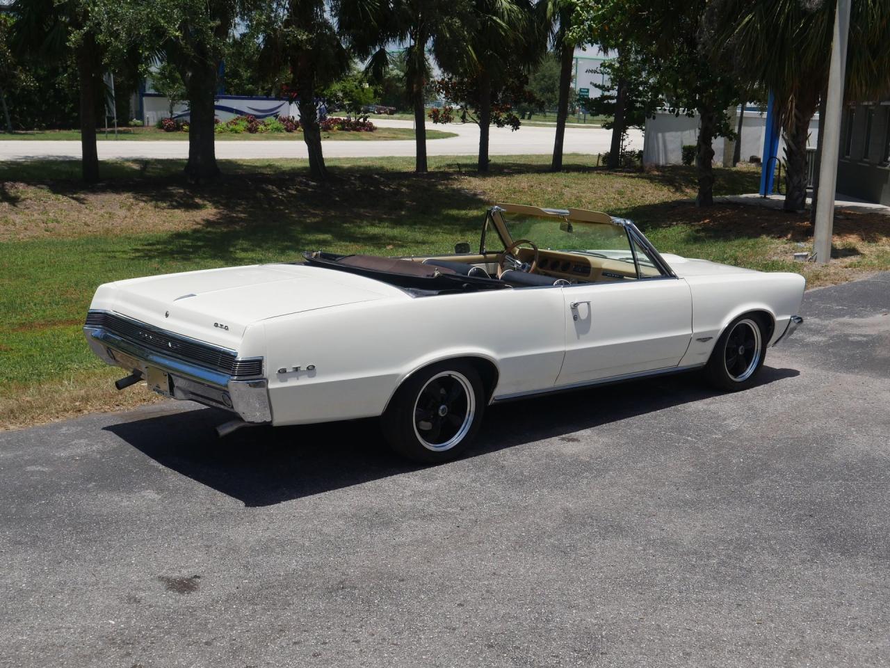 1965 Pontiac LeMans GTO Tribute Restomod