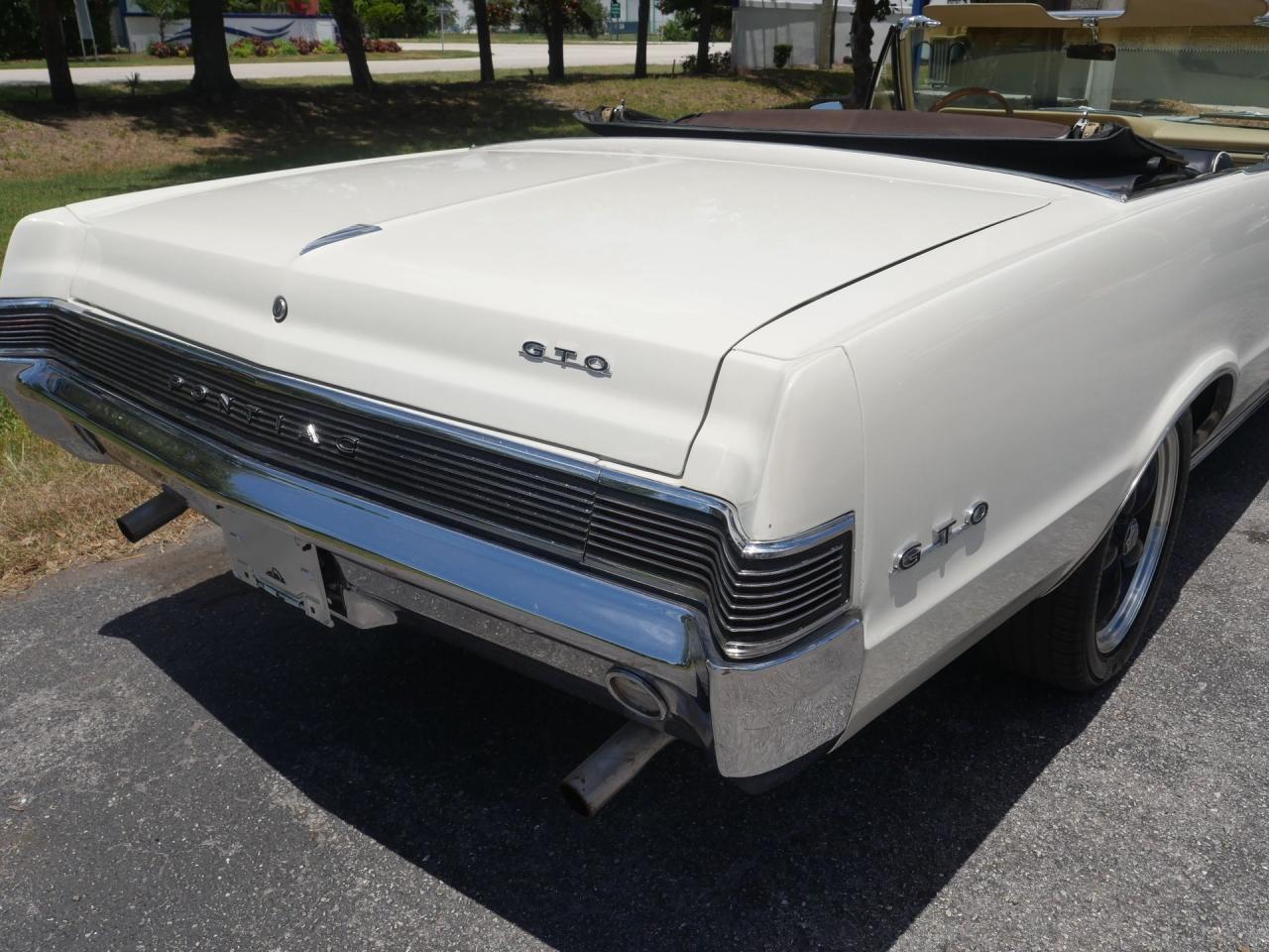 1965 Pontiac LeMans GTO Tribute Restomod