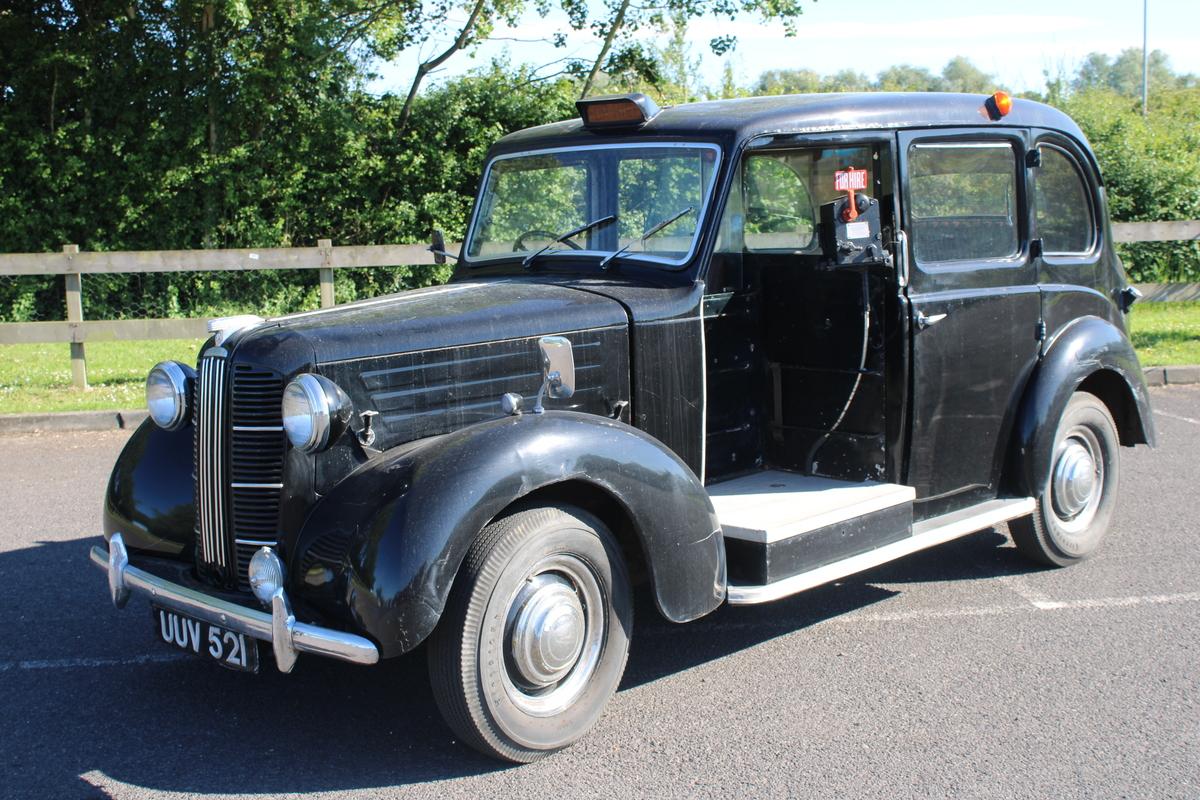 1957 Austin FX 3