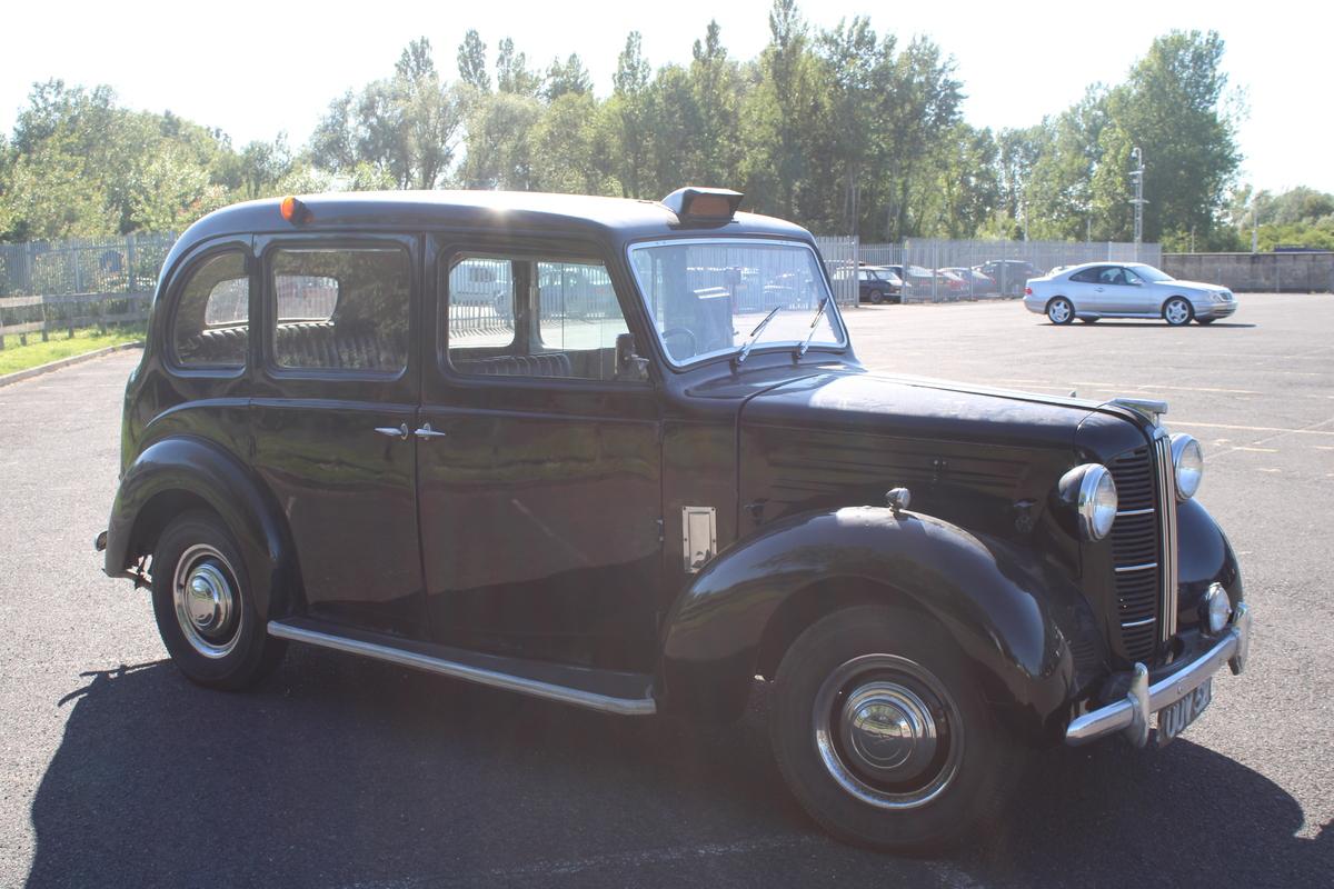 1957 Austin FX 3