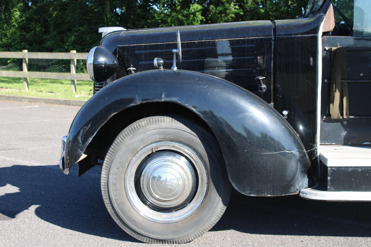 1957 Austin FX 3