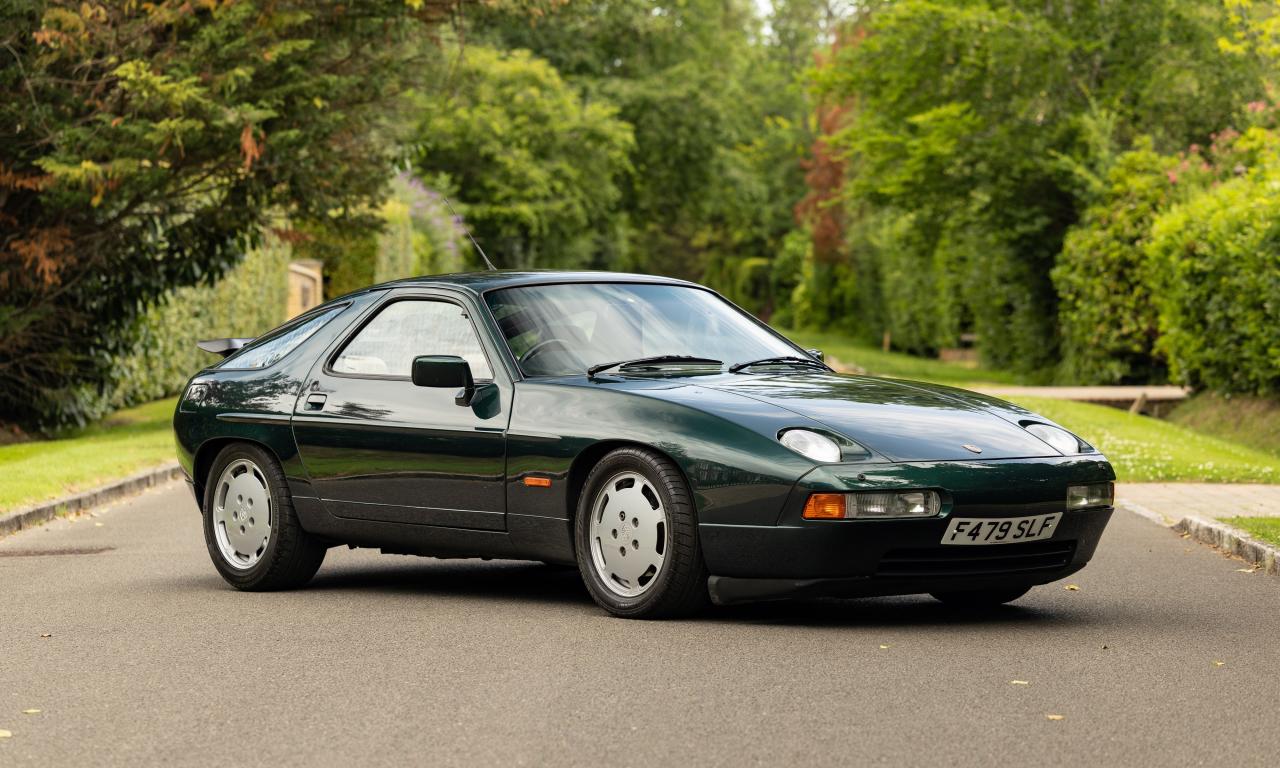 1989 Porsche 928 S4