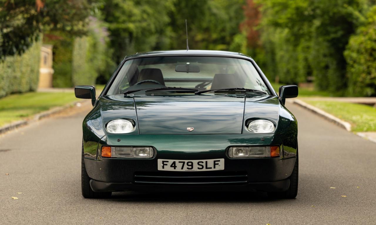 1989 Porsche 928 S4