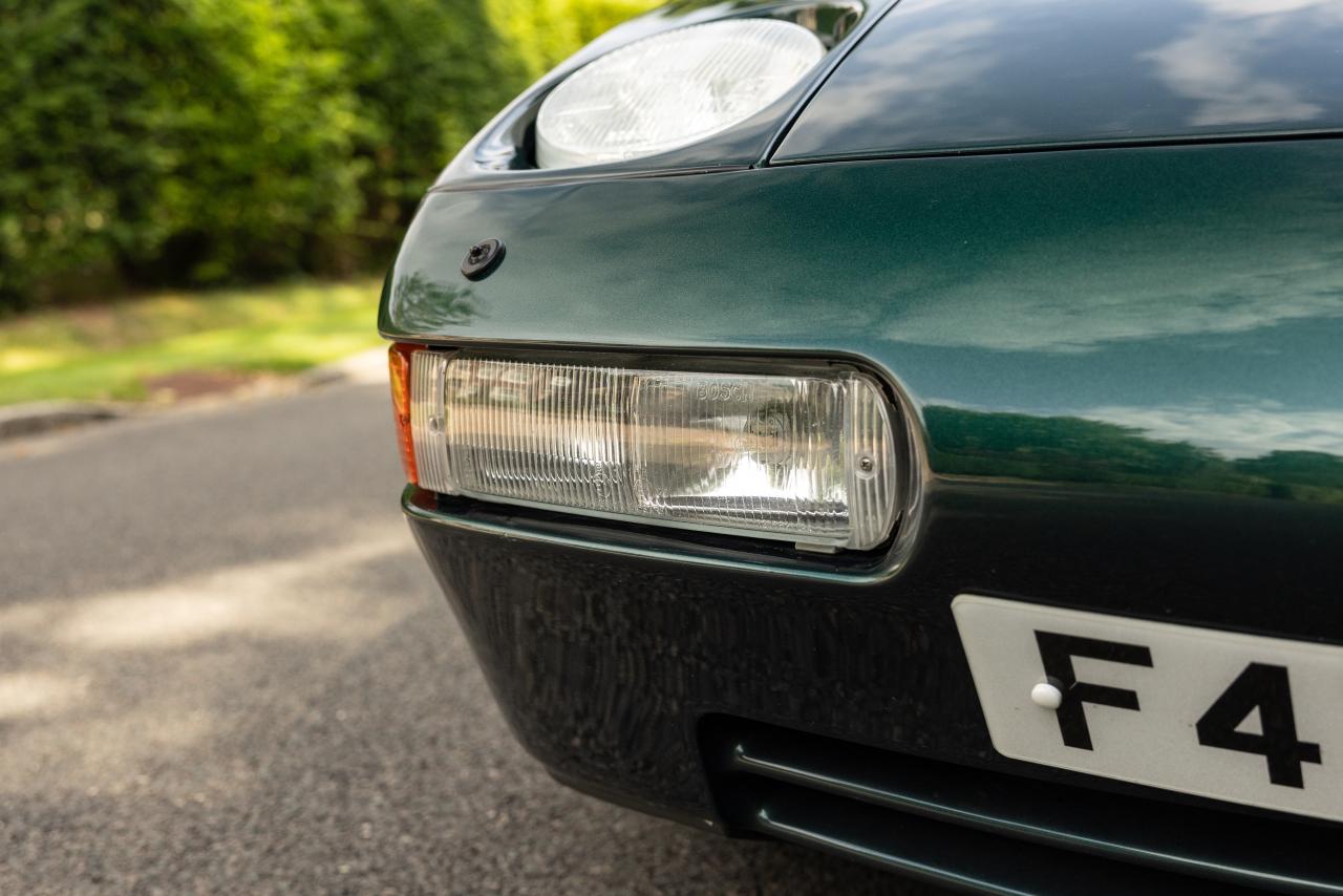 1989 Porsche 928 S4