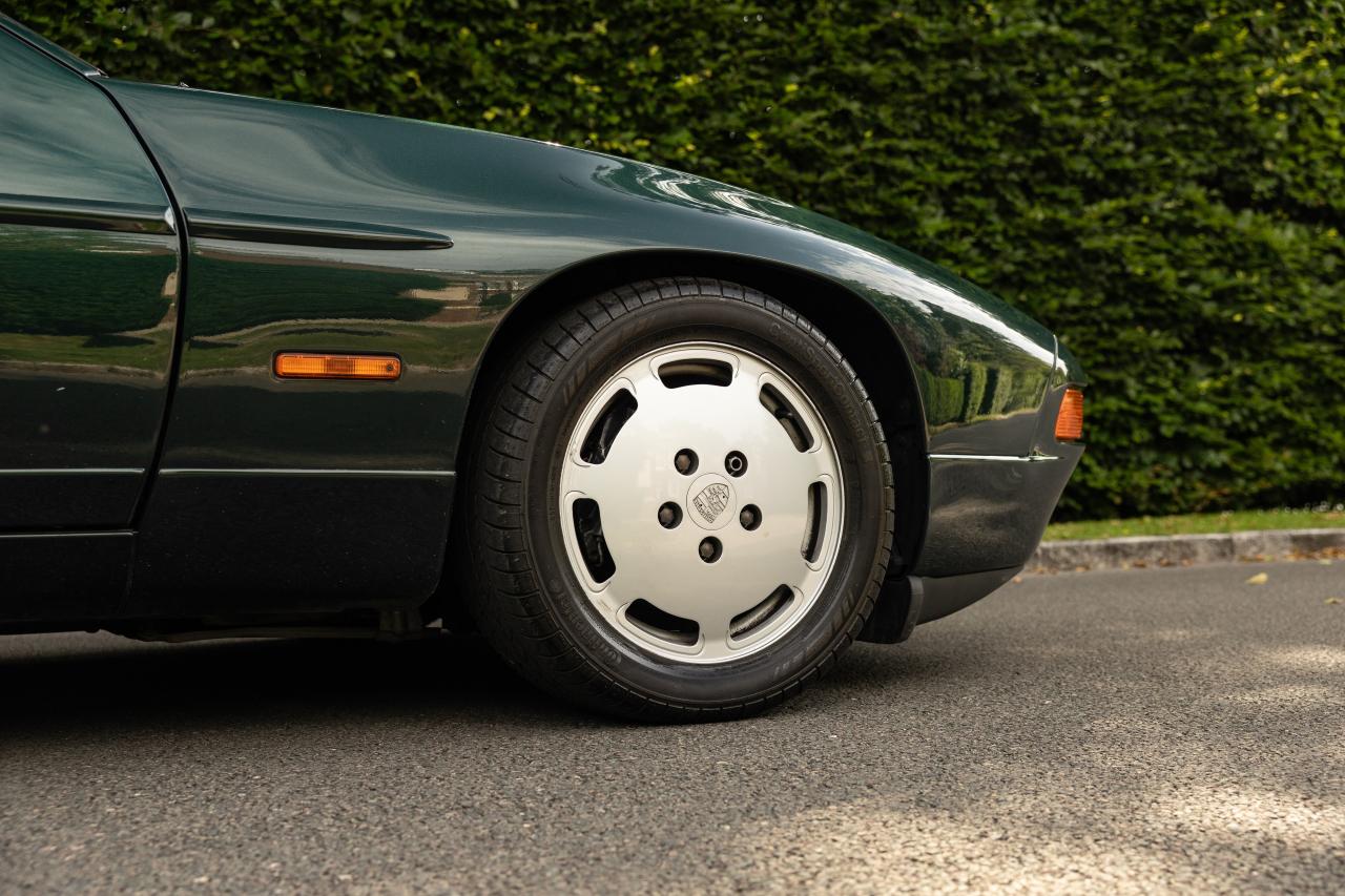1989 Porsche 928 S4