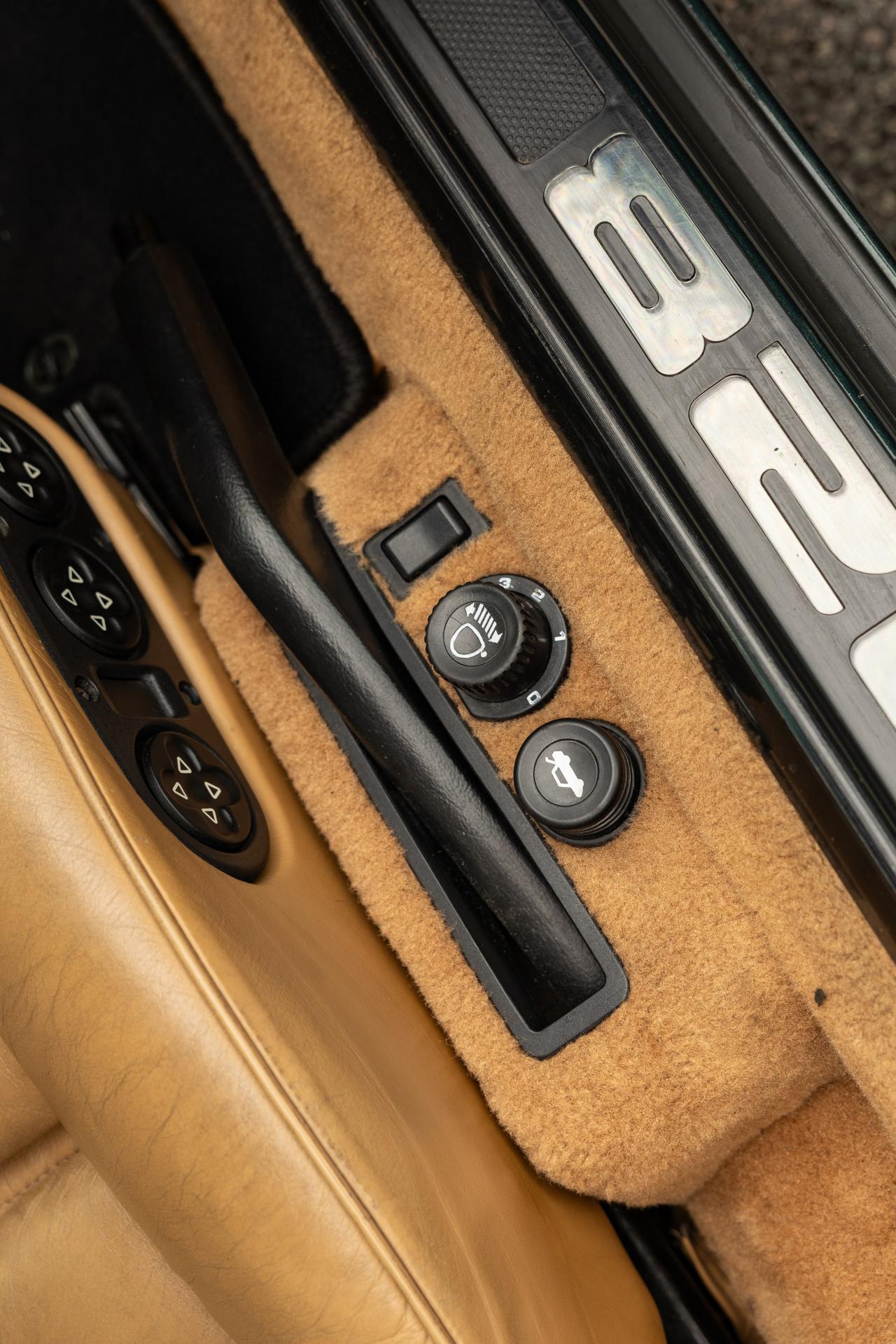 1989 Porsche 928 S4