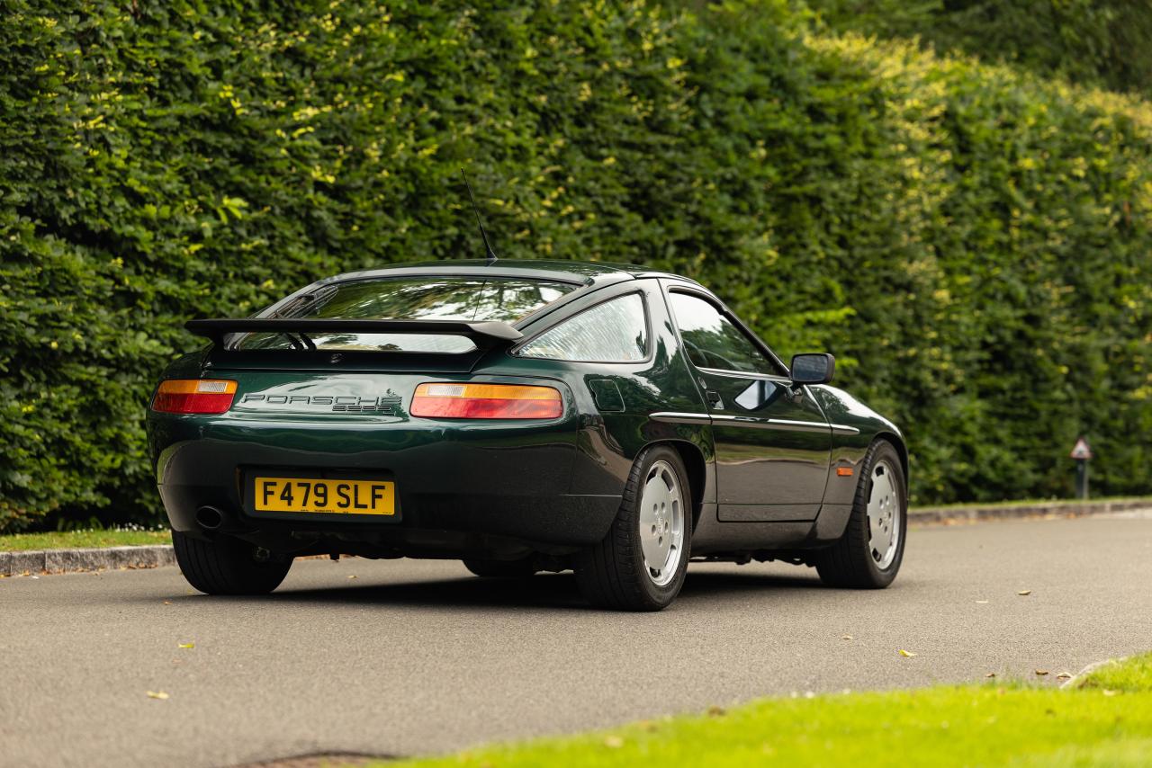1989 Porsche 928 S4