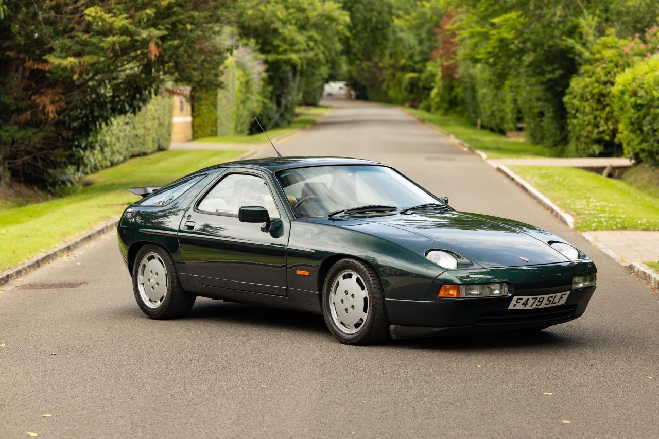 1989 Porsche 928 S4