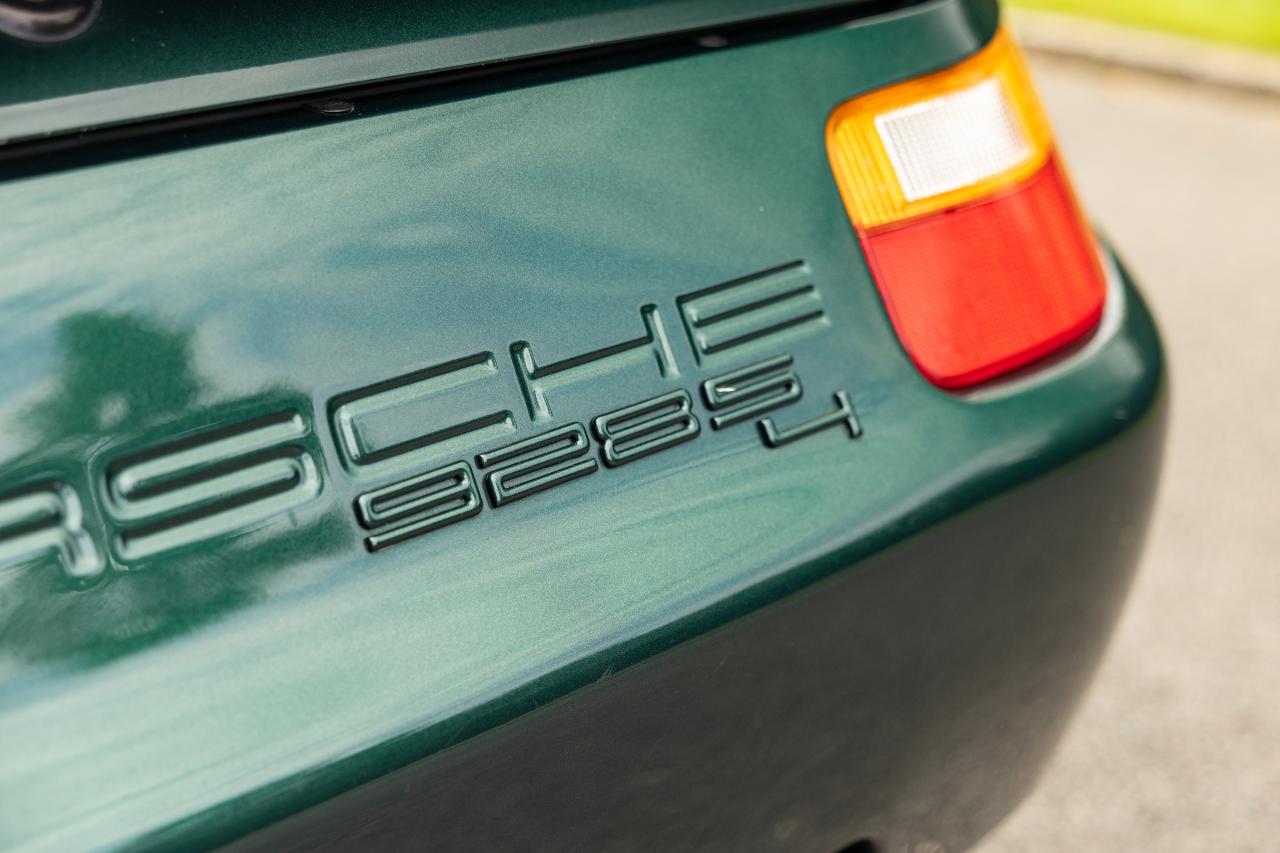 1989 Porsche 928 S4