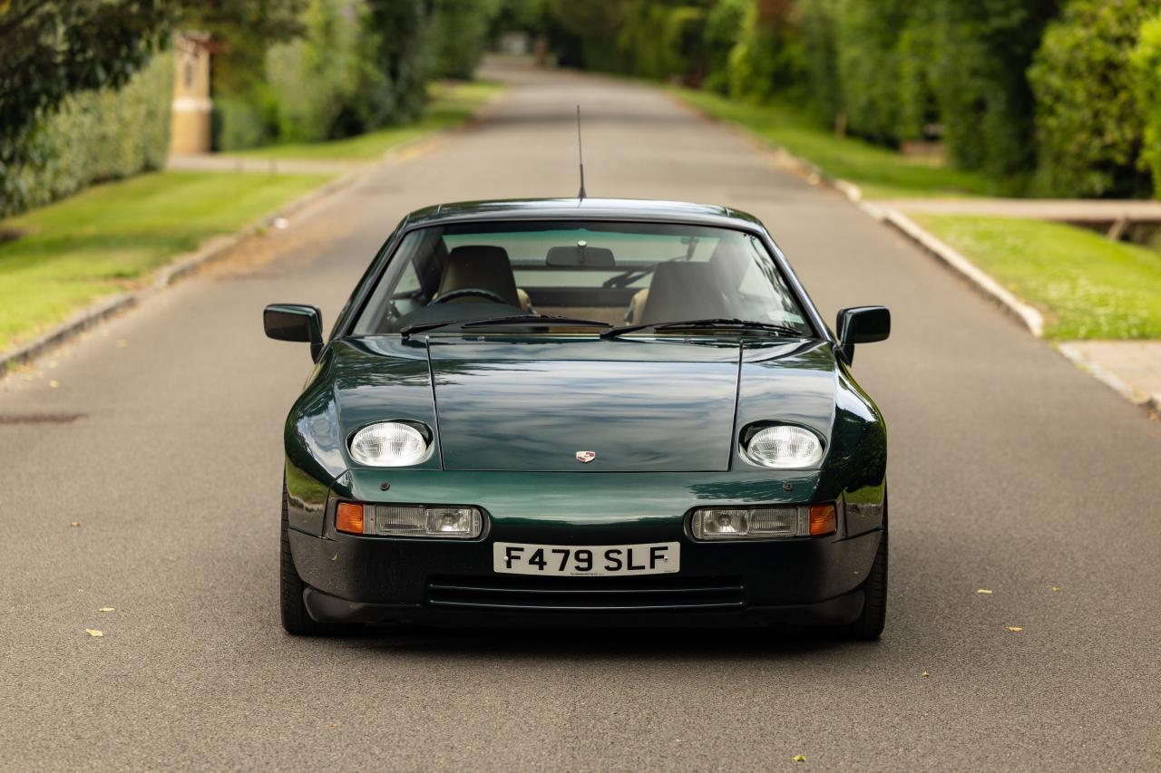 1989 Porsche 928 S4