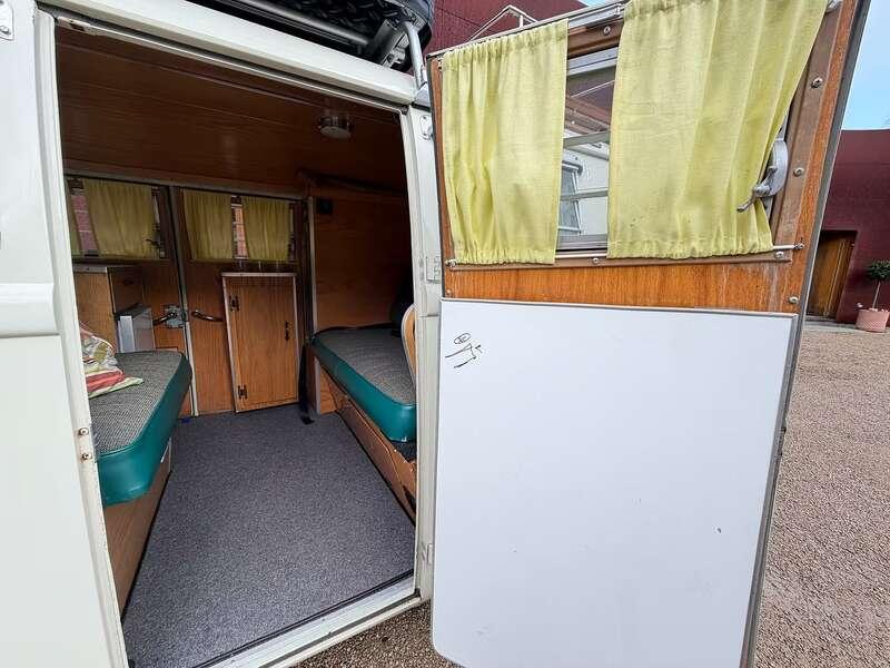 1966 Volkswagen TYPE 2 T1 DOUBLE-DOOR SUNDIAL CAMPER