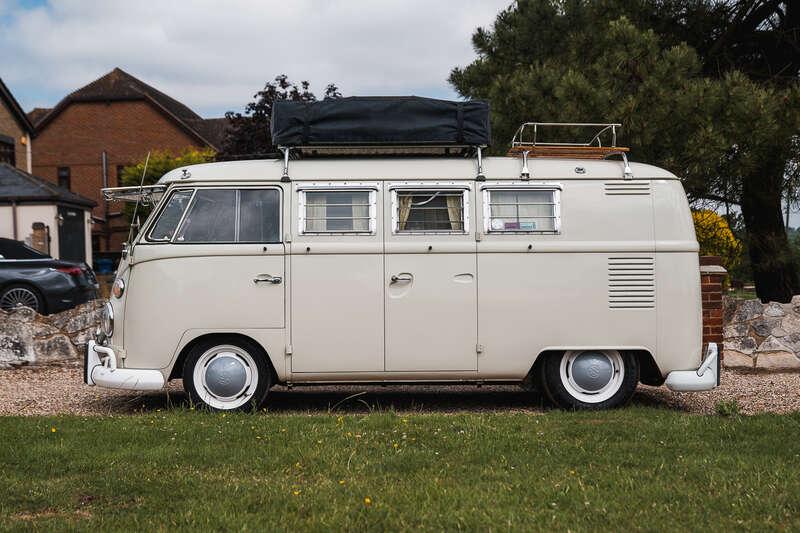 1966 Volkswagen TYPE 2 T1 DOUBLE-DOOR SUNDIAL CAMPER