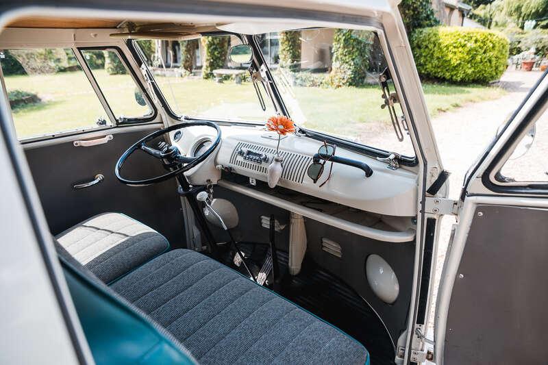 1966 Volkswagen TYPE 2 T1 DOUBLE-DOOR SUNDIAL CAMPER